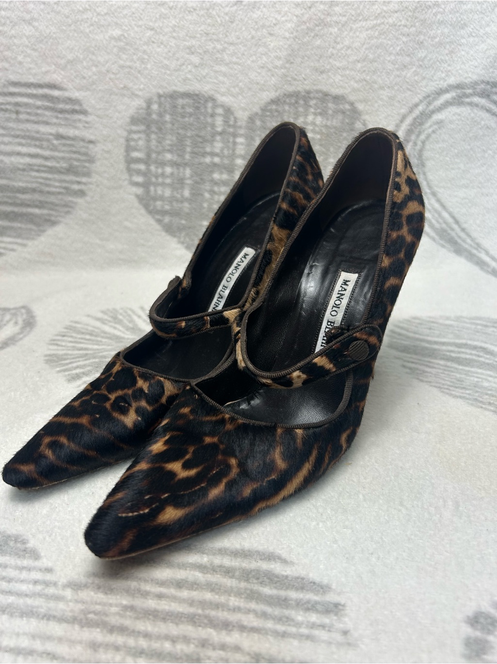 Vintage 2000’s Leopard Animal Print Manolo Blahnik Pointed Pumps Sz 36.5 Or 6.5